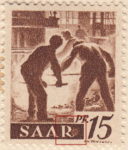 Germany SAAR postage stamp error: Pale circle after R in SAAR.