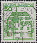 Germany postage stamp error Right wall below the second brick from the top broken