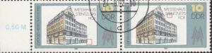 GDR 1982 Leipzig Autumn Fair postage stamp plate flaw Thin blue line right from the building.