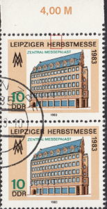 GDR 1983 Leipzig Autumn Fair postage stamp plate flaw White dot above letter R in HERBSTMESSE.
